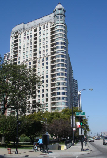 840 N Lake Shore Drive, Chicago, IL 60611 840 N Lake Shore Drive, Chicago, IL 60611