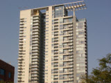 Click to see photos & details of all 737 W Washington condos for sale