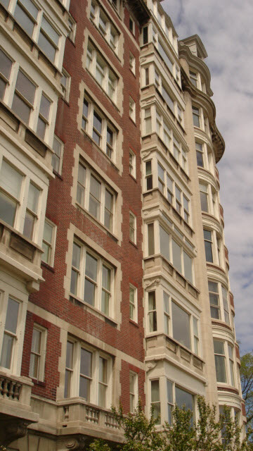 999 N Lake Shore Drive, Chicago, IL 60611 999 N Lake Shore Drive, Chicago, IL 60611