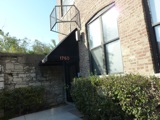 Click to see photos & details of all 1760 W Wrightwood condos for sale