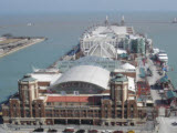 Click to see all condos for sale near Navy Pier